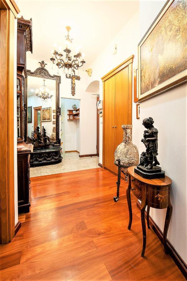 Royal Heritage Apartment In Split Center Екстериор снимка