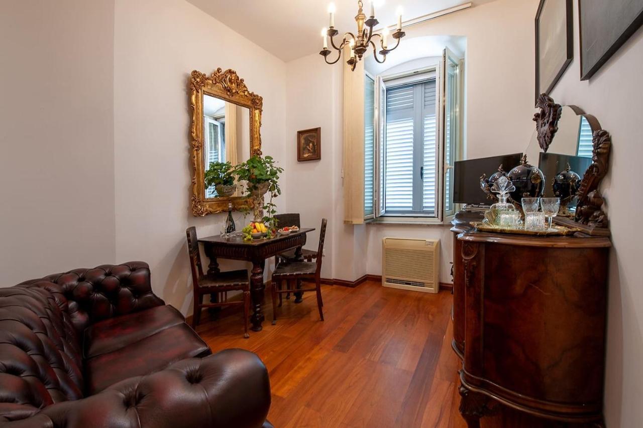 Royal Heritage Apartment In Split Center Екстериор снимка