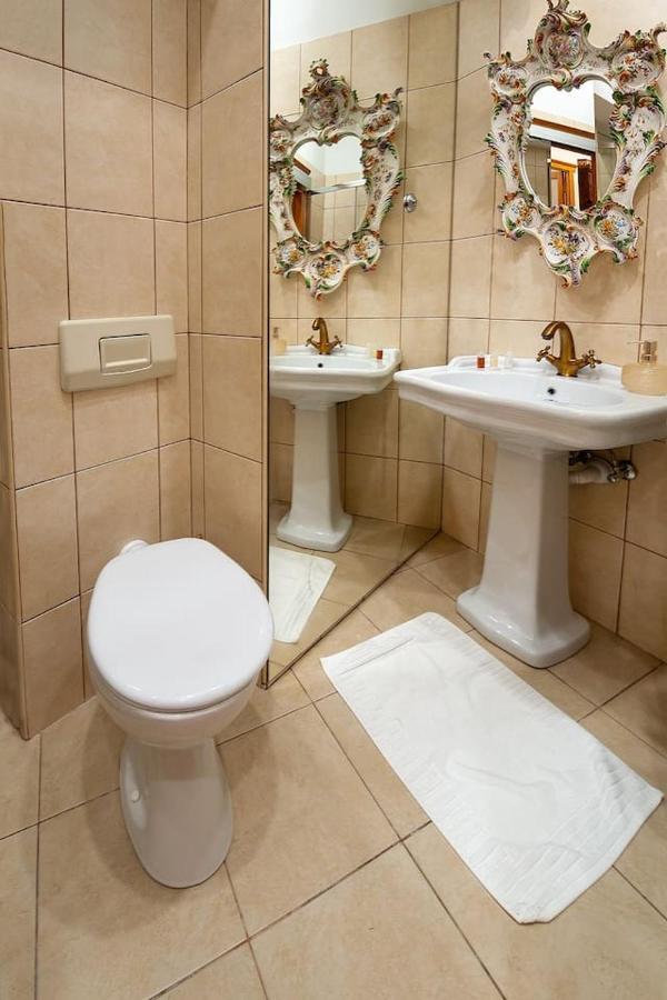 Royal Heritage Apartment In Split Center Екстериор снимка